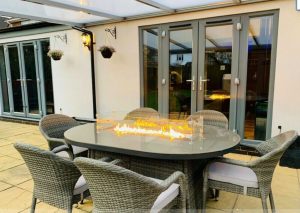 Grey Rattan GAS fire pit table